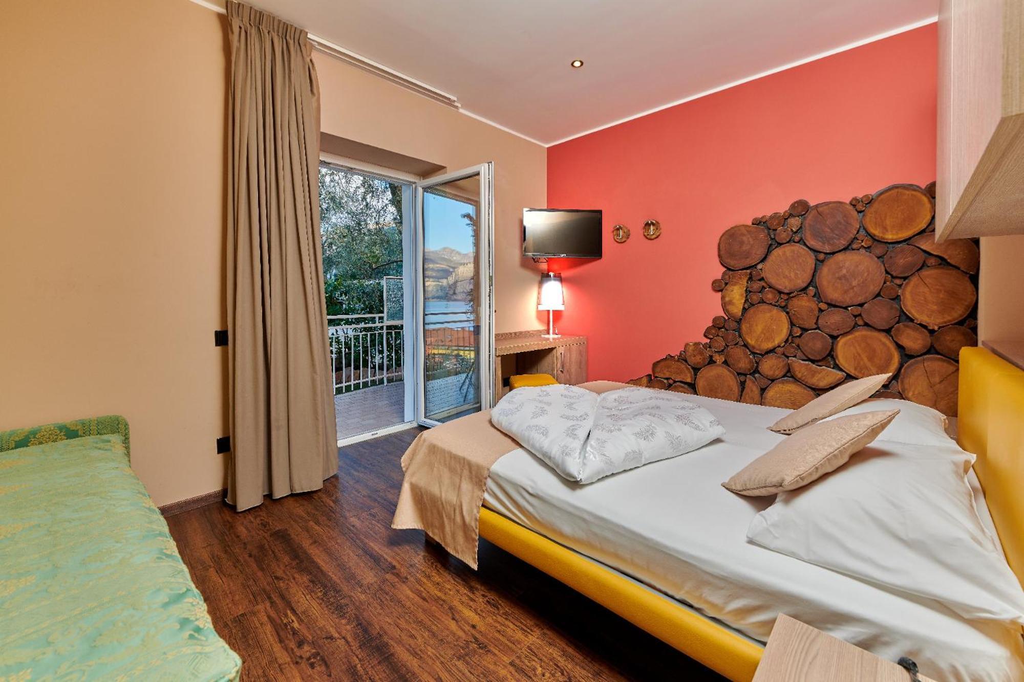 Hotel Eden Brenzone sul Garda Rom bilde
