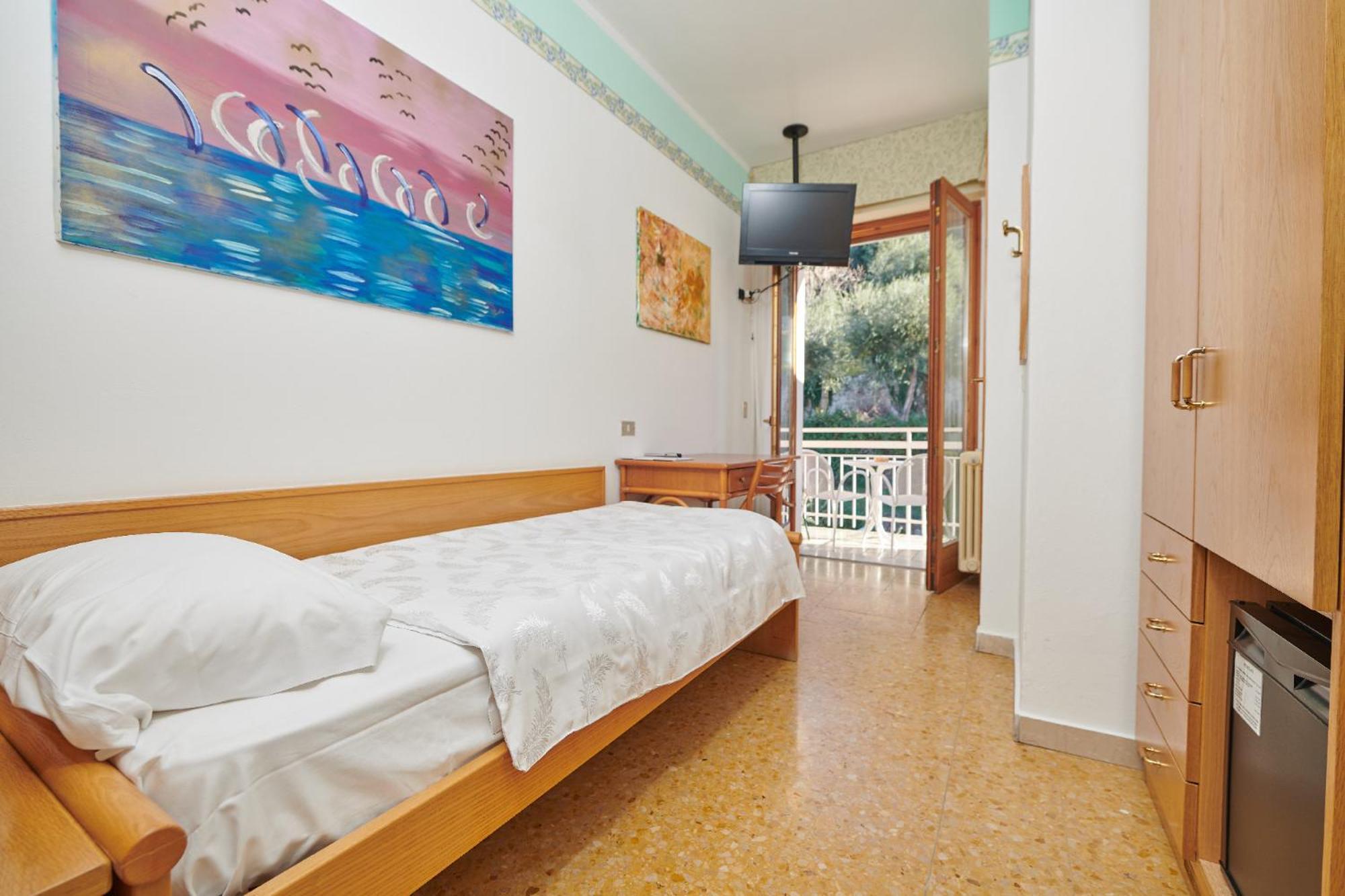 Hotel Eden Brenzone sul Garda Rom bilde