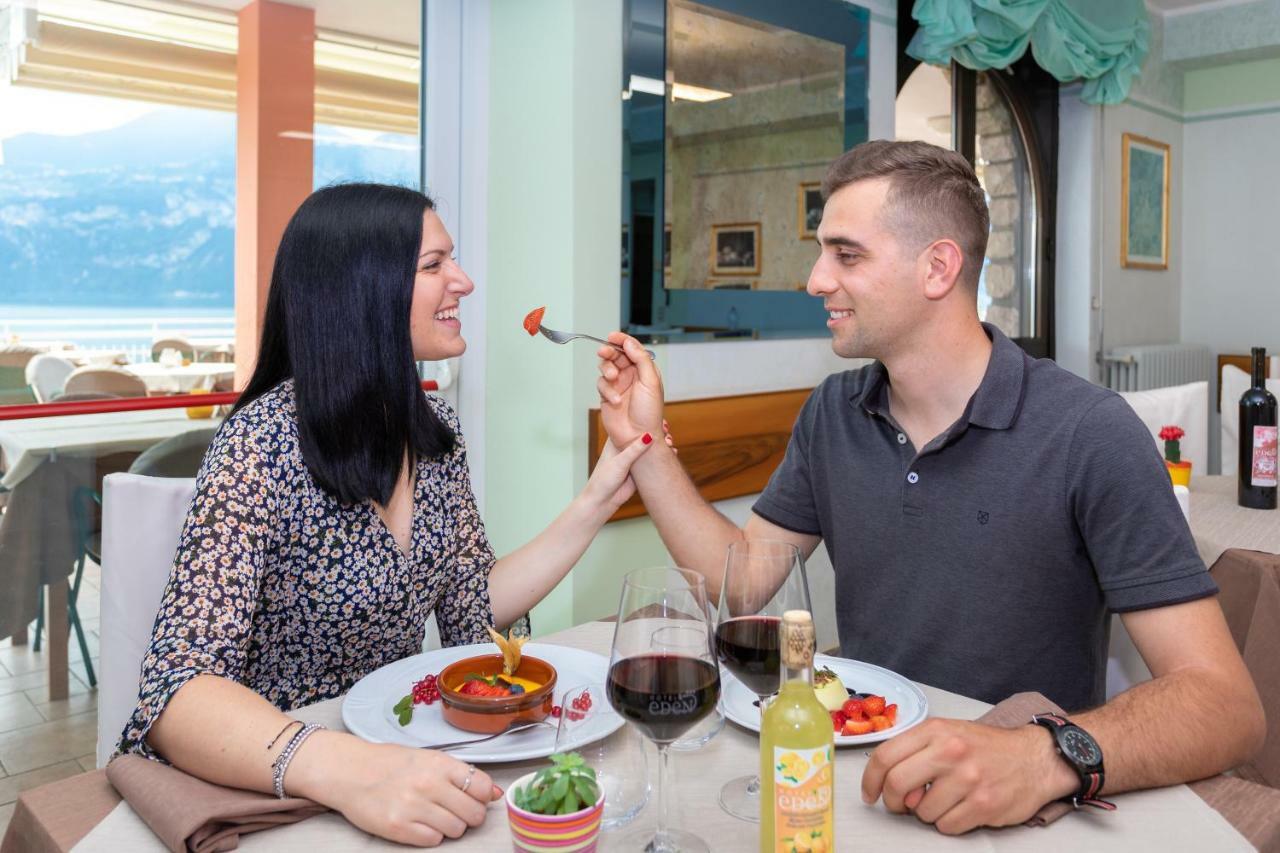 Hotel Eden Brenzone sul Garda Eksteriør bilde